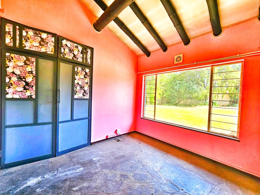 5 Bedroom Property for Sale in Vaalpark Free State